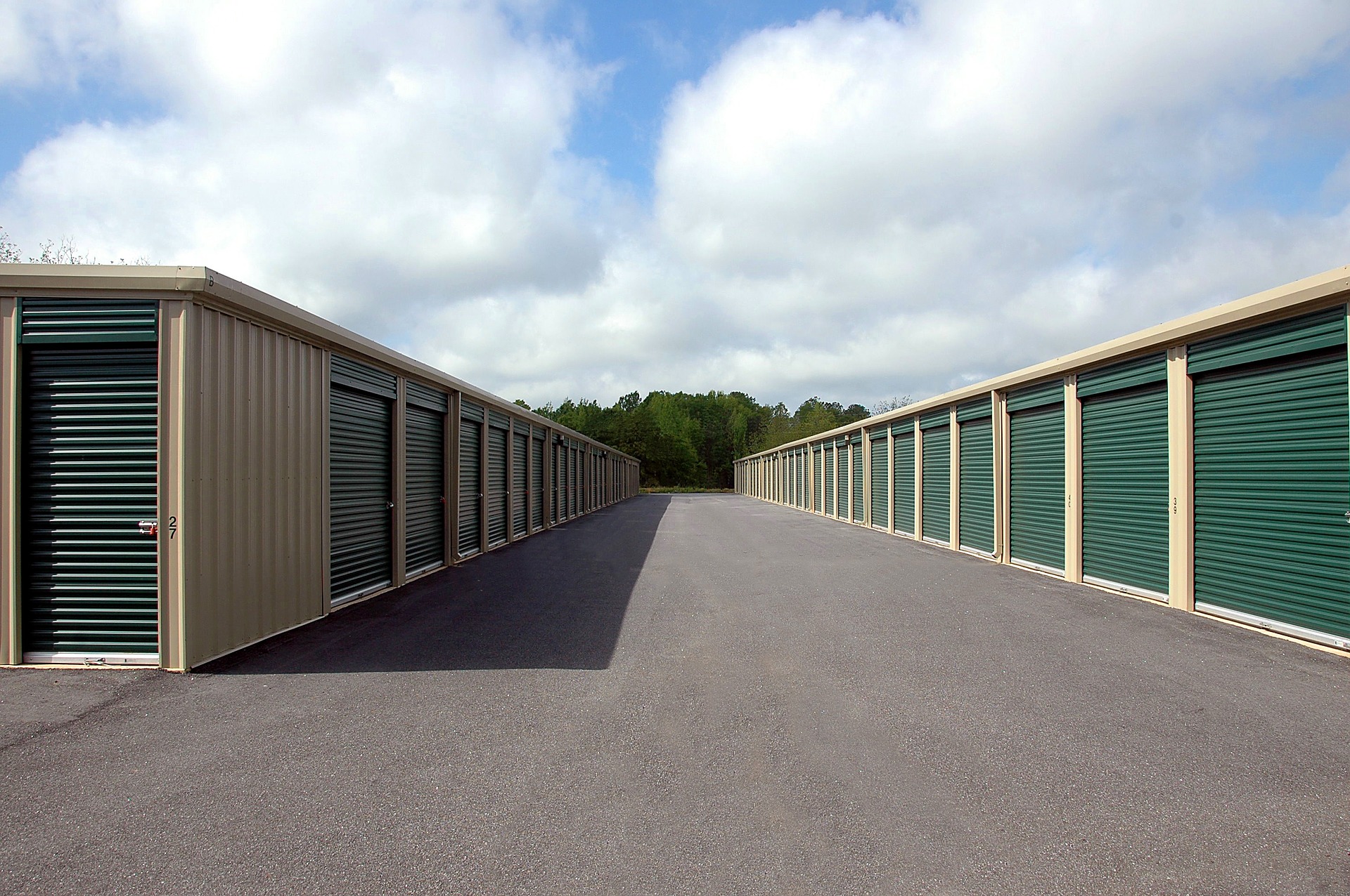 Storage units are one of the easiest commercial property investments!